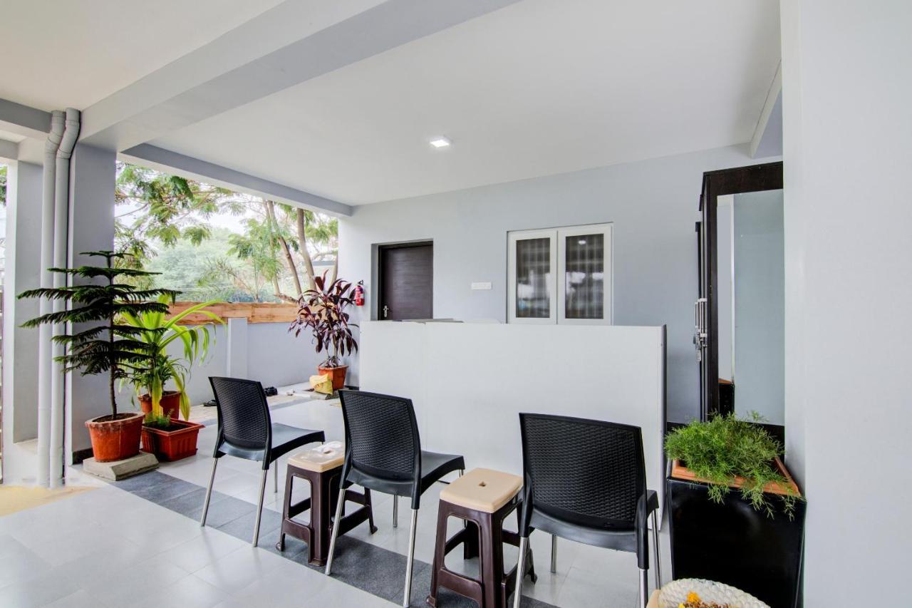 Oyo Flagship 24147 Royal Stay Singānallūr Bagian luar foto