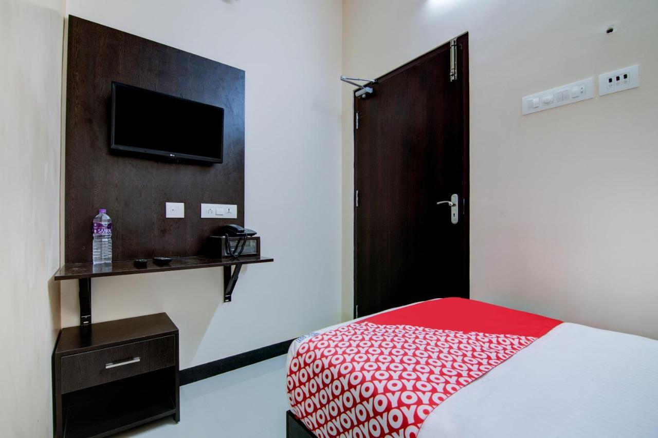 Oyo Flagship 24147 Royal Stay Singānallūr Bagian luar foto